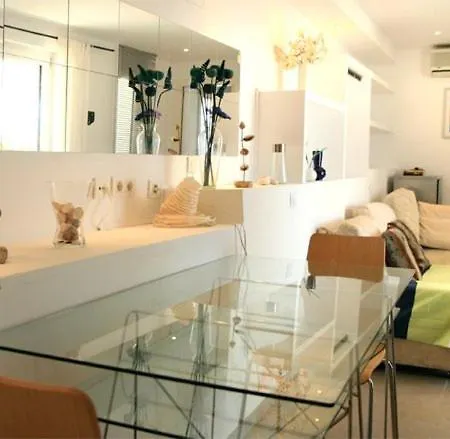 Sitges Beach Studio *